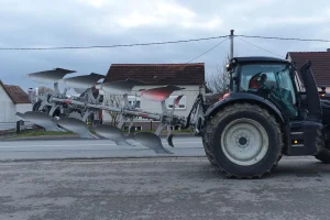 Pluguri ERMO 1